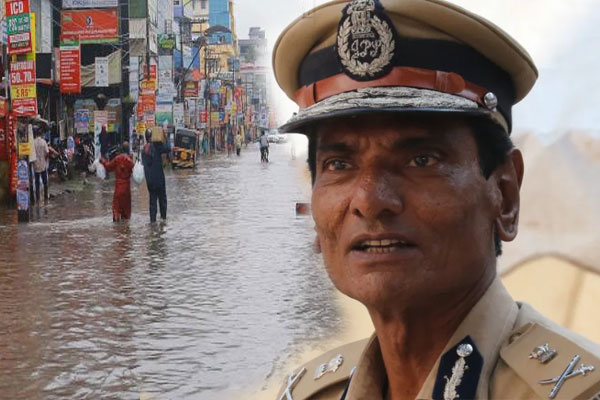 Read more about the article കേരളത്തിൽ വരും ദിവസങ്ങളിൽ മഴ  ശക്തി പ്രാപിക്കുമെന്ന് മുന്നറിയിപ്പ്; ഏത് സാഹചര്യവും നേരിടാന്‍ തയ്യാറാവാൻ പോലീസിന് നിര്‍ദ്ദേശം നല്‍കി ഡി.ജി.പി