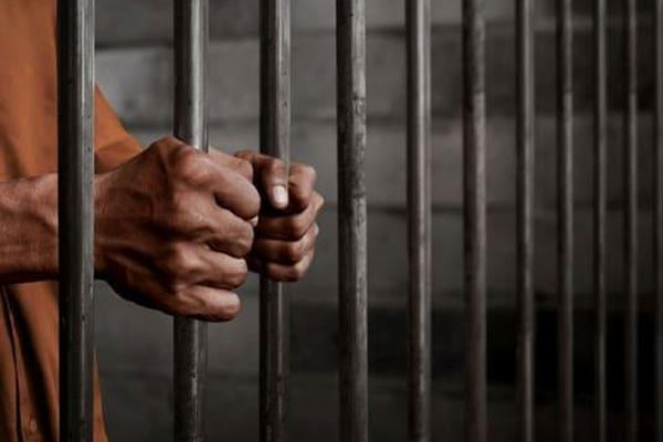 Read more about the article അസമിൽ ജയിലുകളിൽ എച്ച്ഐവി രോഗബാധ ;ഒരു മാസത്തിനിടെ രോഗം സ്ഥിരീകരിച്ചത് 85 പേർക്ക്