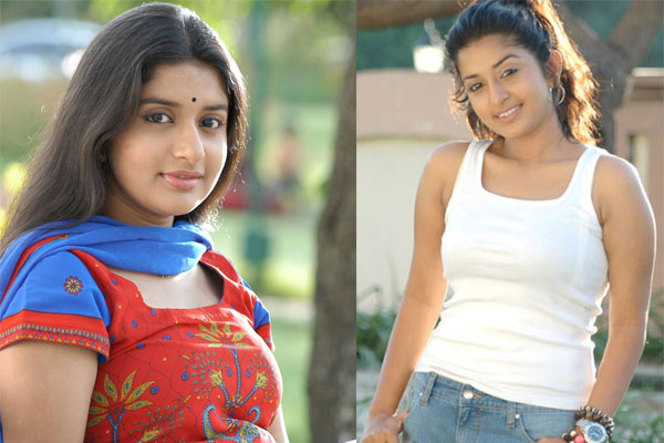 You are currently viewing കുറച്ച് നാളുകൾ സിനിമയിൽ നിന്നും മാറി നിന്നിരുന്നു;  ഇനി നല്ല സിനിമകളിലൂടെ സജീവമായി ഇൻഡസ്ട്രിയിൽ ഉണ്ടാകും: മീരാ ജാസ്മിൻ