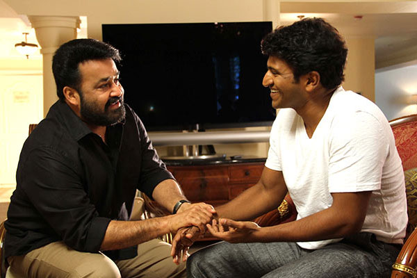 You are currently viewing ഞെട്ടലുണ്ടാക്കുന്ന വാർത്ത, ഉൾക്കൊള്ളാനാവുന്നില്ല; കന്നഡ സൂപ്പർ താരം പുനീത് രാജ്കുമാറിൻ്റെ  വിയോഗത്തിൽ മോഹൻലാൽ