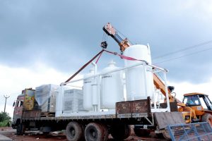 Read more about the article പൊതുമേഖലയിൽ കാസർകോട് ജില്ലയുടെ സ്വന്തം ഓക്സിജൻ പ്ലാന്റ് യാഥാർഥ്യത്തിലേക്ക്; സ്ഥാപിക്കാനുള്ള പ്ലാന്റ് എത്തി