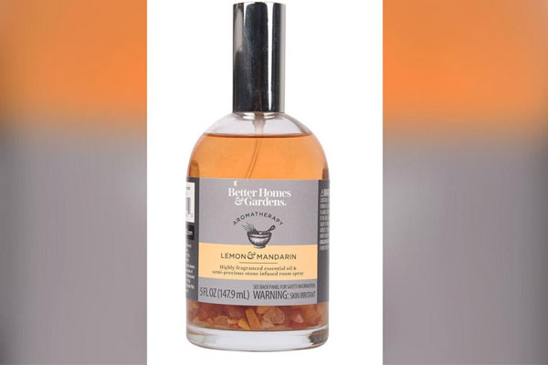 You are currently viewing അമേരിക്കയിൽ ബാക്ടീരിയ ബാധയെ തുടര്‍ന്ന് ദുരൂഹമായ അസുഖം; കാരണമായത് ഇന്ത്യന്‍ നിര്‍മിത പെര്‍ഫ്യൂം