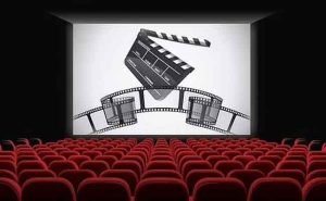 Read more about the article കേരളത്തില്‍ സിനിമാ തിയറ്ററുകള്‍ തുറക്കാന്‍ തീരുമാനം; സ്‌കൂളുകള്‍ തുറക്കാനുള്ള മാര്‍ഗരേഖ ഉടന്‍ പുറത്തിറക്കും; കൂടുതല്‍ ഇളവുകള്‍ പ്രഖ്യാപിച്ചു