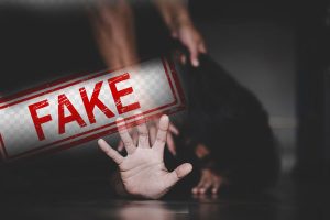 Read more about the article അഞ്ചുപേർ ചേർന്ന് തന്നെ പട്ടാപ്പകൽ ബലാത്സം​ഗം ചെയ്തെന്ന ആലപ്പുഴയിലെ പ്ലസ്ടു വിദ്യാർത്ഥിനിയുടെ പരാതി നുണക്കഥ; കള്ളം പറഞ്ഞത് സ്കൂളിൽ പോകാതിരിക്കാൻ