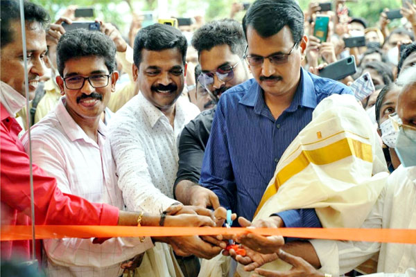 You are currently viewing ഫിജികാര്‍ട്ടിൻ്റെ നവീകരിച്ച ‘ഫിജി സൂപ്പര്‍‌സ്റ്റോര്‍’ കോഴിക്കോട് പ്രവര്‍ത്തനമാരംഭിച്ചു