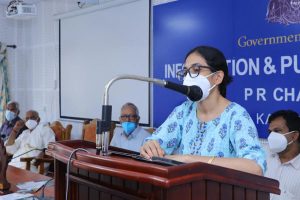 Read more about the article കേരളപ്പിറവി ദിനാഘോഷവും ഭരണഭാഷാ വാരാഘോഷവും; കലര്‍പ്പാണ് ഭാഷയുടെ സൗന്ദര്യമെന്ന്  പി.വി.കെ പനയാല്‍