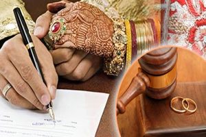 Read more about the article പ്രായപൂർത്തിയായ രണ്ടുപേർക്ക് വിവാഹം കഴിക്കാൻ കുടുംബത്തിൻ്റെയോ സമൂഹത്തിൻ്റെയോ സമ്മതം ആവശ്യമില്ല; ജമ്മു കശ്മീർ ഹൈക്കോടതി