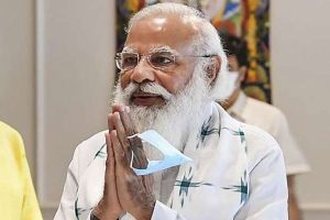 Read more about the article പ്രധാനമന്ത്രിയുടെ വസതിയില്‍ കേന്ദ്ര മന്ത്രിസഭാ യോഗം; കാര്‍ഷിക നിയമങ്ങള്‍ പിന്‍വലിക്കുന്നതിനുള്ള കരട് ബില്ലിന് അംഗീകാരം