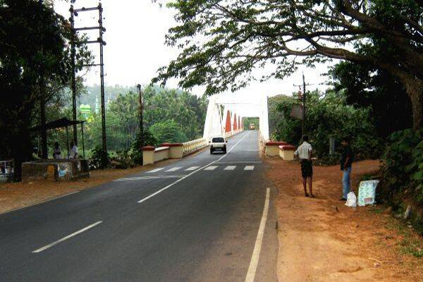 Read more about the article ദേശീയപാത വികസനം: അലൈമെൻ്റിൽ വീണ്ടും മാറ്റം വരുത്തി അധിക സ്ഥലം പിടിച്ചെടുക്കുന്നത് അവസാനിപ്പിക്കണം: മുസ്‌ലിം ലീഗ്