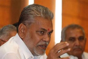 Read more about the article വിദ്യാര്‍ഥികളുടേതുപോലെ സർവകലാശാല പശുക്കള്‍ക്കും ഹോസ്റ്റല്‍ നിര്‍മ്മിക്കണം; ആവശ്യവുമായി കേന്ദ്രമന്ത്രി പര്‍ഷോത്തം രൂപാല