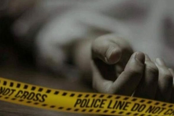 You are currently viewing ബലാത്സംഗത്തിനിരയായ പ്ലസ്ടു വിദ്യാര്‍ത്ഥിനി ആത്മഹത്യ ചെയ്തു; ആരാണ് പീഡിപ്പിച്ചതെന്ന് പറയാന്‍ കഴിയില്ലെന്ന് ആത്മഹത്യാ കുറിപ്പ്