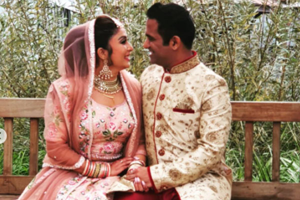 You are currently viewing നടി അർച്ചന സുശീലൻ രണ്ടാമതും വിവാഹിതയായി: വിവാഹം നടന്നത് അമേരിക്കയിൽ