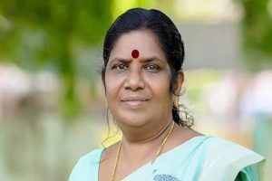 Read more about the article മുഴുവന്‍ പശുക്കള്‍ക്കളെയും ഇന്‍ഷുര്‍ ചെയ്യാനുള്ള നടപടിയെടുക്കും; സംസ്ഥാനത്ത് മൊബൈല്‍ വെറ്റിനറി ക്ലിനിക്കുകള്‍ ആരംഭിക്കും: മന്ത്രി ജെ. ചിഞ്ചു റാണി