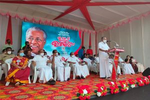 Read more about the article വർഗ്ഗീയതയെ വർഗ്ഗീയത കൊണ്ട് നേരിടാനാവില്ല; വർഗ്ഗീയതയ്ക്കെതിരെ വിട്ടുവീഴ്ചയില്ലാത്ത നിലപാട്: മുഖ്യമന്ത്രി പിണറായി വിജയൻ