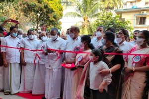 Read more about the article തുളുനാടിൻ്റെ മണ്ണിൽ കരുത്തുള്ള പാർട്ടിക്ക് കരുത്തുള്ള ഓഫീസ് സമുച്ചയം; മുഖ്യമന്ത്രി പിണറായി വിജയൻ ഉദ്ഘാടനം ചെയ്തു