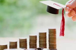 Read more about the article സി.എച്ച്. മുഹമ്മദ് കോയ സ്‌കോളർഷിപ്പിന് അപേക്ഷ ക്ഷണിച്ചു; കൂടുതൽ അറിയാം