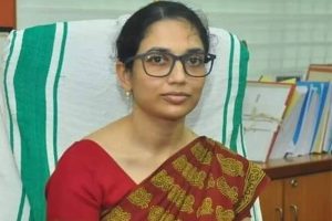 Read more about the article പരിശോധന ശക്തമാക്കുന്നതിന് സ്‌പെഷ്യല്‍ സ്‌ക്വാഡ്; കരിഞ്ചന്ത പൂഴ്ത്തിവെപ്പ് തടയാന്‍ ശക്തമായ നടപടി തുടരും:  കളക്ടര്‍ ഭണ്ഡാരി സ്വാഗത്