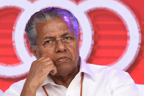 You are currently viewing കെ ഫോൺ ഉടൻ പൂർത്തീകരിക്കും; സംസ്ഥാനത്തെ 100 ദരിദ്രകുടുംബങ്ങള്‍ക്ക് സൗജന്യ കണക്ഷന്‍; പദ്ധതി ലക്ഷ്യത്തോട് അടുക്കുകയാണെന്ന് മുഖ്യമന്ത്രി