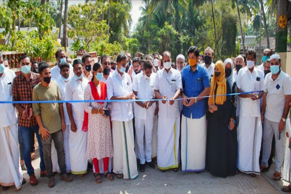 You are currently viewing കളനാട് കൊമ്പന്‍പാറ ഹദ്ദാദ് നഗര്‍ റോഡ് മന്ത്രി അഹമ്മദ് ദേവര്‍കോവില്‍ ഉദ്ഘാടനം ചെയ്തു