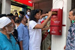 Read more about the article അക്ഷരങ്ങളിലൂടെയുള്ള പ്രണയം അഥവാ അക്ഷരങ്ങളോടുള്ള പ്രണയം: ബോചെ പ്രണയ ലേഖനമത്സരം ഉദ്ഘാടനം ചെയ്തു