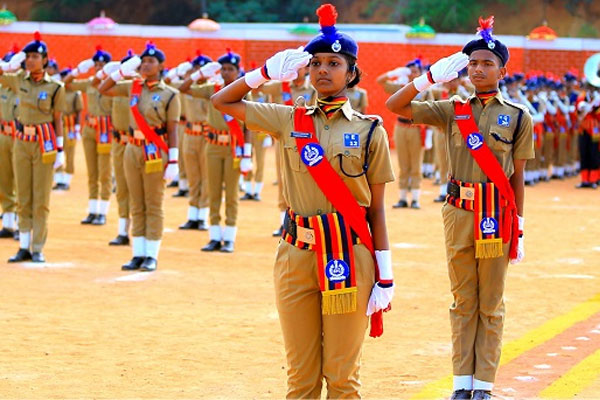 Read more about the article ഹിജാബ് പാടില്ല; സ്റ്റുഡന്റ് പൊലീസ് യൂണിഫോമില്‍ മതപരമായ വസ്ത്രങ്ങള്‍ അനുവദിക്കാനാവില്ല; സര്‍ക്കാര്‍ ഉത്തരവ്