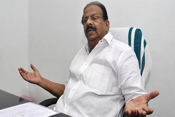 Read more about the article അവിടെ ചിതകത്തുമ്പോള്‍ ഇവിടെ തിരുവാതിര; രക്തസാക്ഷിത്വം ആഹ്ലാദമാക്കാനാണ് കമ്മ്യൂണിസ്റ്റുകാര്‍ക്ക് താത്പര്യമെന്ന് കെ. സുധാകരന്‍