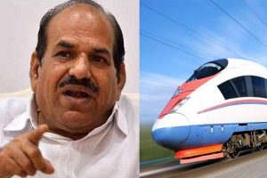 Read more about the article കെ റെയില്‍ പദ്ധതി ആരെയും കണ്ണീരിലാഴ്ത്തി നടപ്പാക്കില്ല; എതിരഭിപ്രായമുള്ളവരുമായി തുറന്ന സംവാദത്തിന് തയാർ; കോടിയേരി ബാലകൃഷ്ണൻ