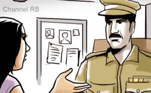 Read more about the article അഡീഷണല്‍ എസ്.ഐയെ സ്റ്റേഷനകത്തിട്ട് വനിതാ പോലീസുകാരി പരസ്യമായി മര്‍ദ്ദിച്ചു; വകുപ്പ് തല അന്വേഷണത്തിന് ഉത്തരവിട്ടു