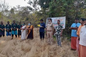Read more about the article വനം ജീവൻ്റെ നിലനിൽപ്പിന് അത്യന്താപേക്ഷിതം; വനസംരക്ഷണo സമൂഹത്തിൻ്റെ കടമ : പി. വി മിനി