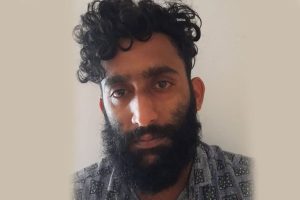 Read more about the article കാസർകോട് മയക്കുമരുന്നായ എം.ഡി.എം.എയുടെ മൊത്ത വിൽപ്പനക്കാരിൽ ഒരാൾ പിടിയിൽ; കണ്ടെടുത്തത് 11 ഗ്രാം എം.ഡി.എം.എ