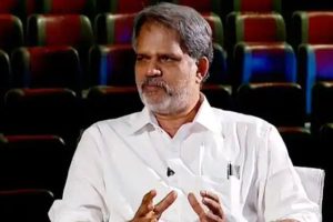 Read more about the article കെ റെയിൽ സമരത്തിനെത്തുന്നവർക്ക് അരി കഴുകുന്നത് കോൺഗ്രസ്, വെള്ളം വയ്ക്കുന്നത് ബി.ജെ.പി, അടുപ്പ് കൂട്ടുന്നത് എസ്.ഡി.പി.ഐ, തീ കത്തിക്കുന്നത് ജമാഅത്തെ ഇസ്ലാമി: എ വിജയരാഘവൻ