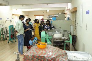 Read more about the article ‘നാളികേരാധിഷ്ഠിത ഭക്ഷ്യ സംസ്‌ക്കരണം’; സാങ്കേതിക ശില്‍പശാല സമാപിച്ചു; വലിയ പ്രചോദനമായെന്ന് സംരംഭകര്‍