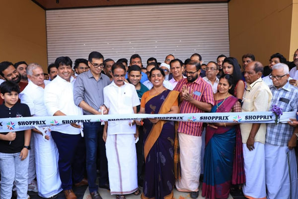 Read more about the article കാഞ്ഞങ്ങാടിൻ്റെ മണ്ണിൽ പുത്തൻ ഷോപ്പിങ്ങ് അനുഭവവുമായി ഷോപ്രിക്സ് സൂപ്പര്‍ സെന്റര്‍ പ്രവർത്തനം ആരംഭിച്ചു