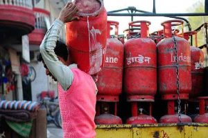 Read more about the article ലോകരാജ്യങ്ങളിൽ ഏറ്റവും ഉയര്‍ന്ന പാചക വാതക വില ഇന്ത്യയില്‍