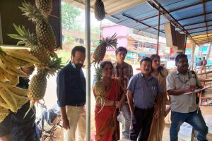 Read more about the article അമിതവില കയറ്റം; ജില്ലാ സപ്ലൈ ഓഫീസറുടെ നേതൃത്വത്തില്‍ വെള്ളരിക്കുണ്ട്, പരപ്പ എന്നിവിടങ്ങളില്‍ കടകളില്‍  പരിശോധന നടത്തി