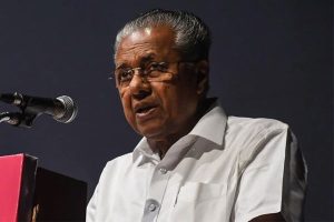 Read more about the article ആക്ഷേപിക്കലും പുച്ഛിക്കലുമല്ല യഥാര്‍ഥ മാധ്യമ പ്രവർത്തനം;  വികസനം സ്തംഭിപ്പിക്കുന്നവരുടെ മെഗോഫോണായി മാധ്യമങ്ങള്‍ മാറരുത്: മുഖ്യമന്ത്രി