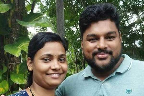 Read more about the article വിവാദങ്ങൾ അവസാനിപ്പിച്ച് ജീവിക്കാൻ അനുവദിക്കണം; ഷെജിനും ജോയ്‌സനയും പറയുന്നു