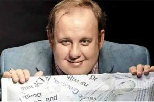 Read more about the article വിക്കിപീഡിയയിലെ ‘മാസ് എഡിറ്റർ’; ഇതുവരെ എഡിറ്റ് ചെയ്തത് മൂന്ന് മില്യൺ ലേഖനങ്ങൾ