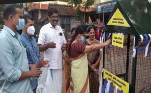 Read more about the article ശുചിത്വ സംസ്‌കാരം വളര്‍ത്തിയെടുക്കുക ലക്‌ഷ്യം; കാഞ്ഞങ്ങാട് നഗരസഭയില്‍ ബോട്ടില്‍ ബൂത്ത് സ്ഥാപിച്ചു