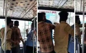 Read more about the article ഒരു രൂപ ബാക്കി ചോദിച്ചു; യാത്രക്കാർ നോക്കി നിൽക്കെ സ്വകാര്യ ബസ് യാത്രക്കാരന് കണ്ടക്ടറുടെ ക്രൂര മര്‍ദ്ദനം