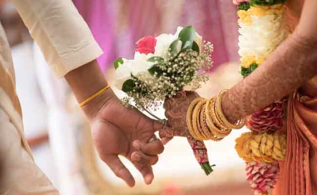 Read more about the article ആദ്യഭാര്യയിലുള്ള മകനെ രണ്ടാം ഭാര്യ വിവാഹം ചെയ്ത് പണവുമായി കടന്നു; പൊലീസിന് മുന്നിൽ പരാതിയുമായി ഭര്‍ത്താവ്