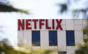Read more about the article പ്രവചിക്കപ്പെട്ടത് രണ്ട് ദശലക്ഷം വരിക്കാരുടെ കുറവ്; ഇപ്പോഴേ സാമ്പത്തിക ലാഭമില്ല: നെറ്റ്ഫ്ലിക്സ് പിരിച്ചുവിട്ടത് 150 ജീവനക്കാരെ