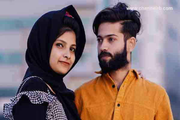 You are currently viewing റിഫയുടെ മൃതദേഹം പുറത്തെടുത്ത് പോസ്റ്റ്മോർട്ടം ചെയ്‌തു; ശരീരം അഴുകിയിരുന്നില്ലെന്ന് മൃതദേഹം പുറത്തെടുത്ത അബ്‌ദുള്‍ അസീസ്, ഭര്‍ത്താവ് കാസര്‍കോട് സ്വദേശി മെഹ്‌നാസിനെതിരെ അന്വേഷണം കടുപ്പിച്ച് പോലീസ്