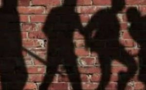 Read more about the article കന്നഡ ഗാനങ്ങൾ ആലപിച്ചു; മഹാരാഷ്ട്ര-കർണാടക അതിർത്തിയിൽ വിവാഹ സംഘത്തിന് നേരെ ആക്രമണം; അഞ്ച് പേർക്ക് പരിക്ക്