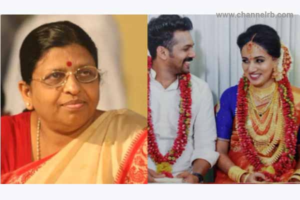 Read more about the article അന്യൻ്റെ വിയര്‍പ്പ് സ്ത്രീധനമായി വാങ്ങി സുഖിക്കുന്ന ചെറുപ്പക്കാര്‍ക്ക് താക്കീത്;  വിസ്മയ കേസില്‍  ശിക്ഷാവിധിയില്‍ പ്രതികരിച്ച്‌ വനിത കമ്മീഷന്‍