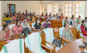 Read more about the article കാസര്‍കോട് ജില്ലയെ സ്ത്രീ സൗഹൃദ ജില്ലയാക്കി മാറ്റണം; പദ്ധതികൾ ചർച്ച ചെയ്ത് വനിതാസഭ