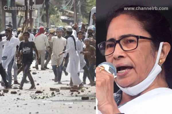 You are currently viewing ബി.ജെ.പി ചെയ്ത പാപത്തിന് ജനങ്ങള്‍ എന്തിനാണ് അനുഭവിക്കുന്നത്; പ്രവാചക നിന്ദയെ തുടര്‍ന്നുണ്ടായ ബംഗാള്‍ സംഘര്‍ഷത്തെക്കുറിച്ച്‌ മുഖ്യമന്ത്രി മമത