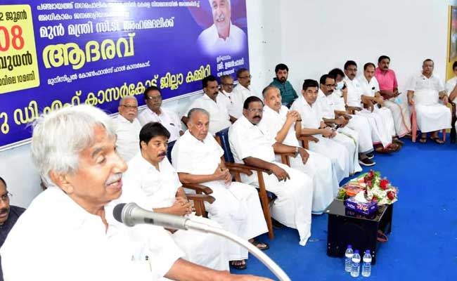 Read more about the article സൗമ്യതയോടെയുള്ള സമ്മർദ്ദം മുഖമുദ്ര;  സി.ടി അഹമ്മദലി മാതൃകാ പൊതുപ്രവർത്തകൻ:  ഉമ്മൻ ചാണ്ടി