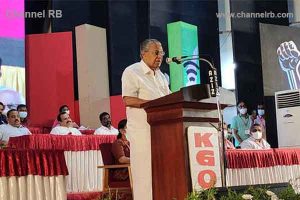 Read more about the article എന്തും വിളിച്ചു പറയുന്നവരുടെ പിന്നില്‍ ഏതു കൊലകൊമ്പനായാലും കണ്ടുപിടിക്കും; മതനിരപേക്ഷതയുടെ വിളനിലമാണ് കേരളമെന്നും മുഖ്യമന്ത്രി