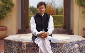 Read more about the article കിടപ്പുമുറയില്‍ സ്പൈ ഡിവൈസ്; ഇമ്രാൻ ഖാനെതിരെ ചാരപ്രവര്‍ത്തനം നടത്തിയ ജീവനക്കാരന്‍ പിടിയില്‍